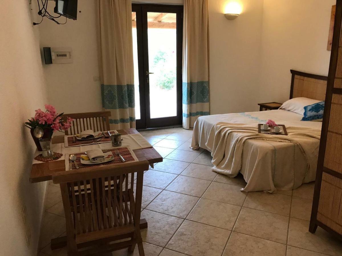 La Puntaccina Villa Aglientu Luaran gambar